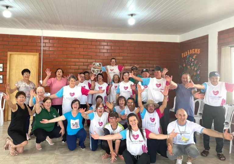Projeto EnvelheSer promove saúde e cultura para idosos em Celso Ramos